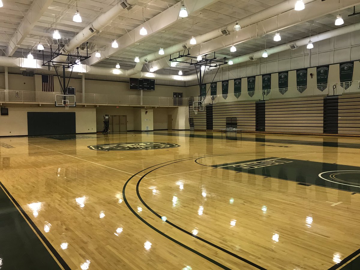 IsaiahHalliB's tweet photo. Blessed to receive my very first college offer from @Coach_Neeley at Piedmont College! https://t.co/96I1o2V702