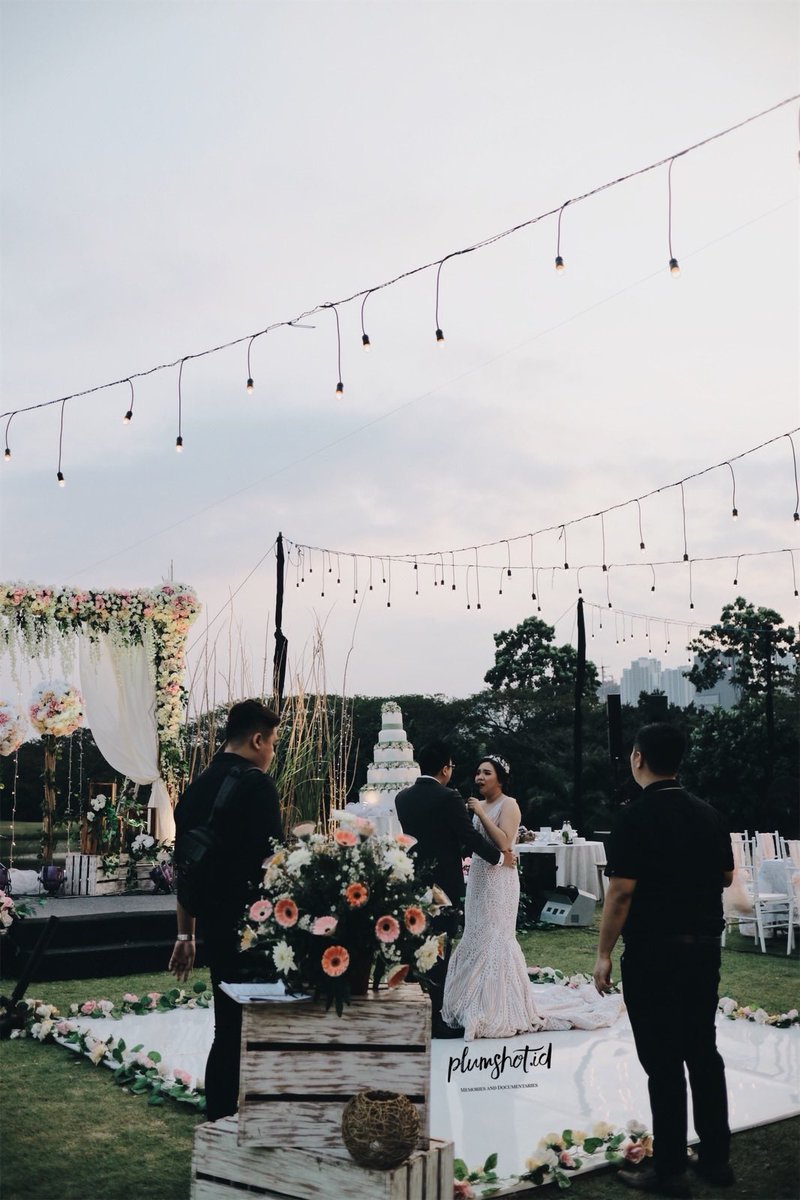 plumshot's tweet photo. Capture your every moments and make it be a good things to remember with us #fotosurabaya #fotografersurabaya #photographerfreelancersurabaya https://t.co/opTWdaPKDi