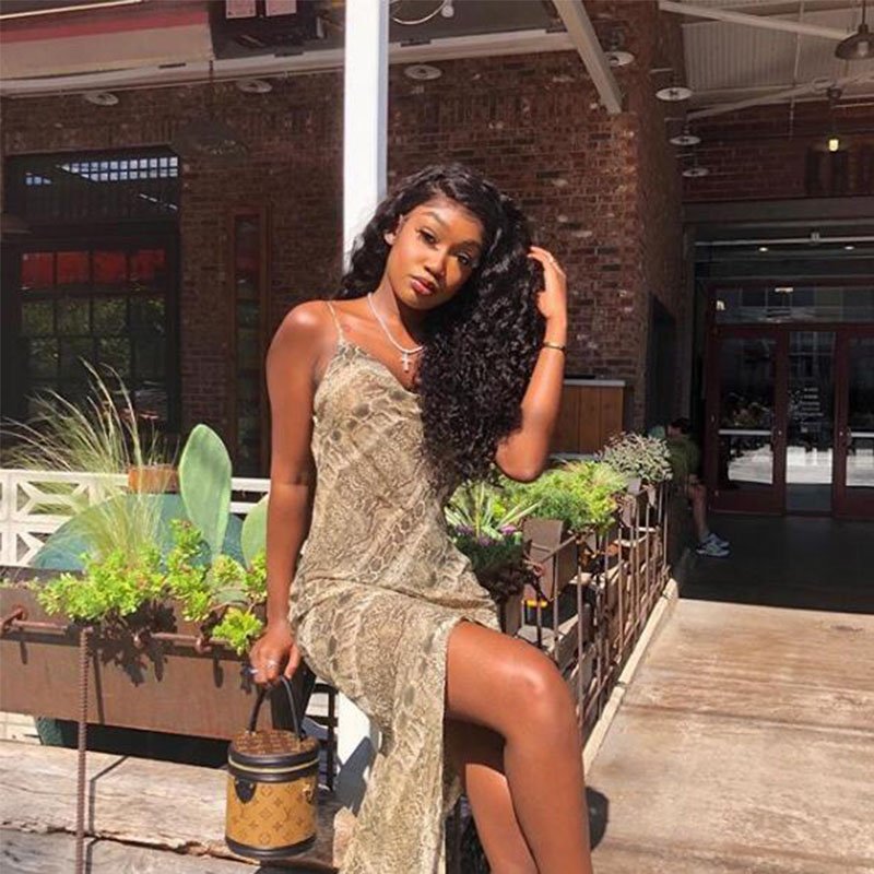 BlissHairGlobal's tweet photo. You can be this elegant girl with this outfit💋
(P.S Follow our partner @tooccihairng and you can also get latest fashion)

#bliss #blisshair #blissemerald #hairstyle #hairfashion 
#hairwig #hairclosure #laceclosure #humanhair #mongoliancurl #mongolianhair #mongolianhairwigs https://t.co/suqR2qC8LN