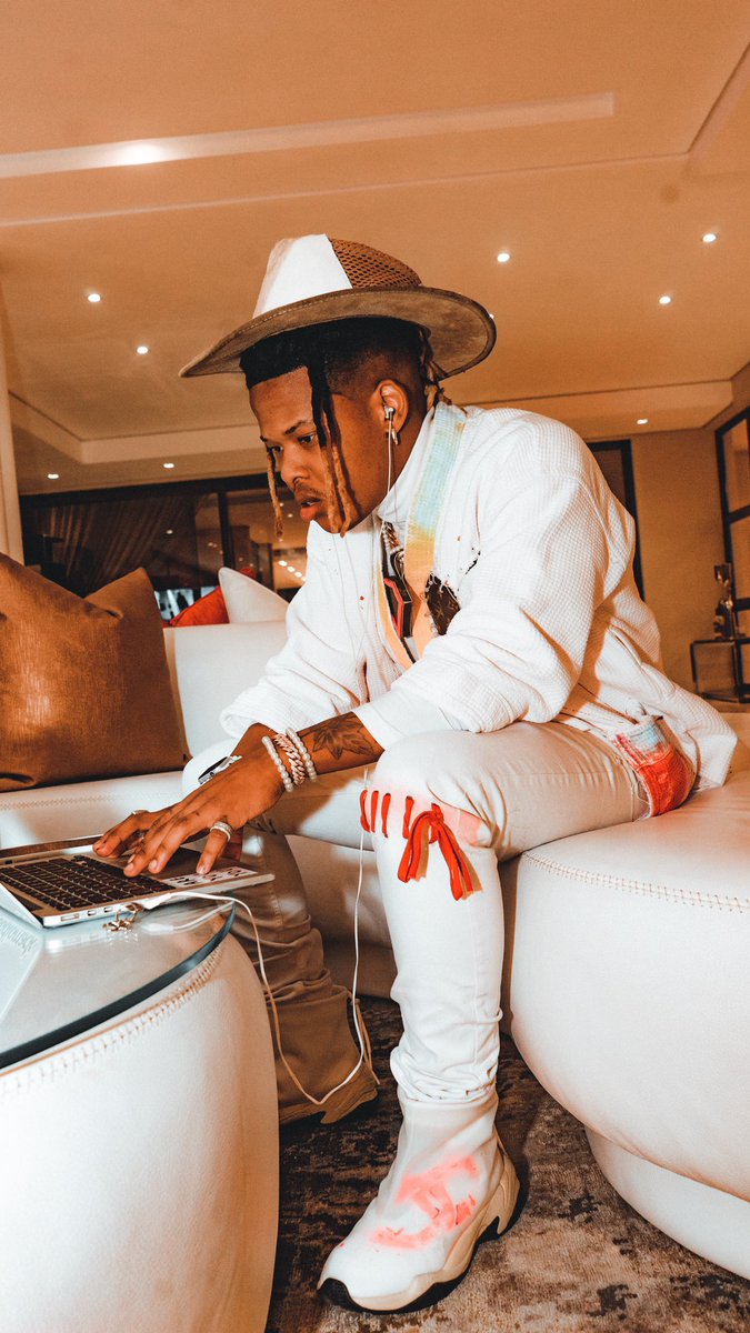 Nasty_CSA's tweet photo. ZULU MAN WITH SOME POWER
#IVYSONTOUR2019
📸 @eyesofteddy https://t.co/3Gf2utLUWs
