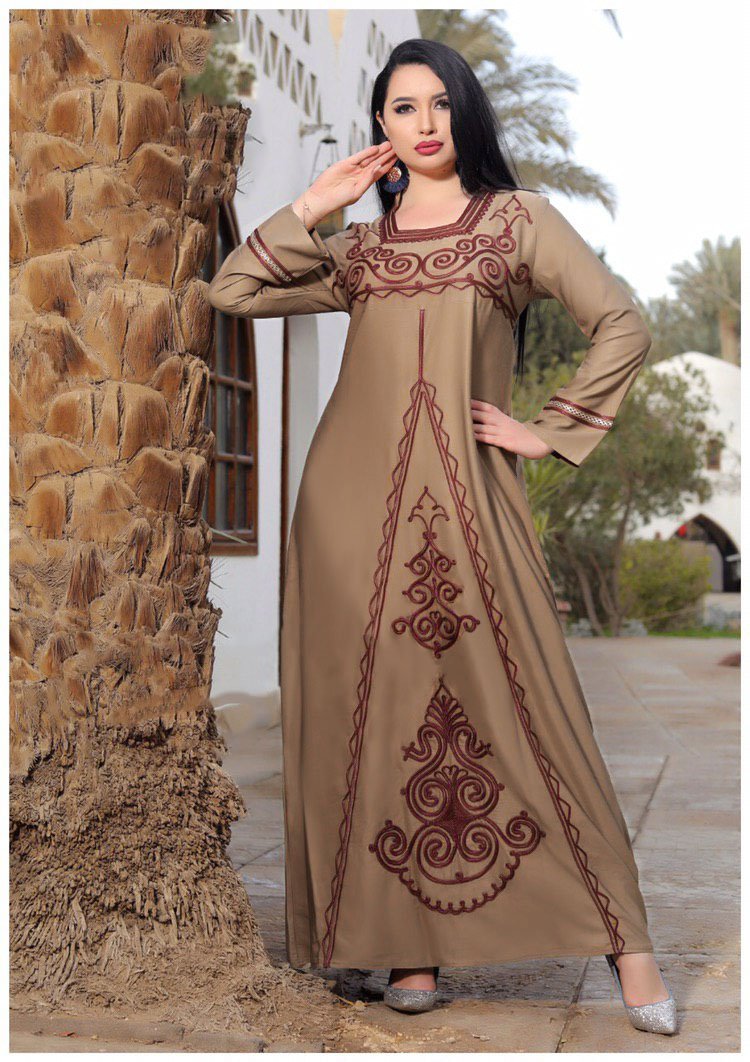 AlmalkaStore's tweet photo. الجلبية الأكثر طلباً لدينا👌
تم توفيرها مره أخري بناء علي طلبكم... 
سارعي بالحصول عليها فالكمية محدودة جدا جدا جداااااا 😁🙈

#جلابية #جلابية_العيد #الملكة #almalka
#ليفربول_مانشستر_سيتي
#كم_اخت_عندك
#ماهي_اجمل_اكله_في_العالم
#نحبك_ياولي_العهد2
#معصيتي__راحتي https://t.co/wh5k7qzvnm