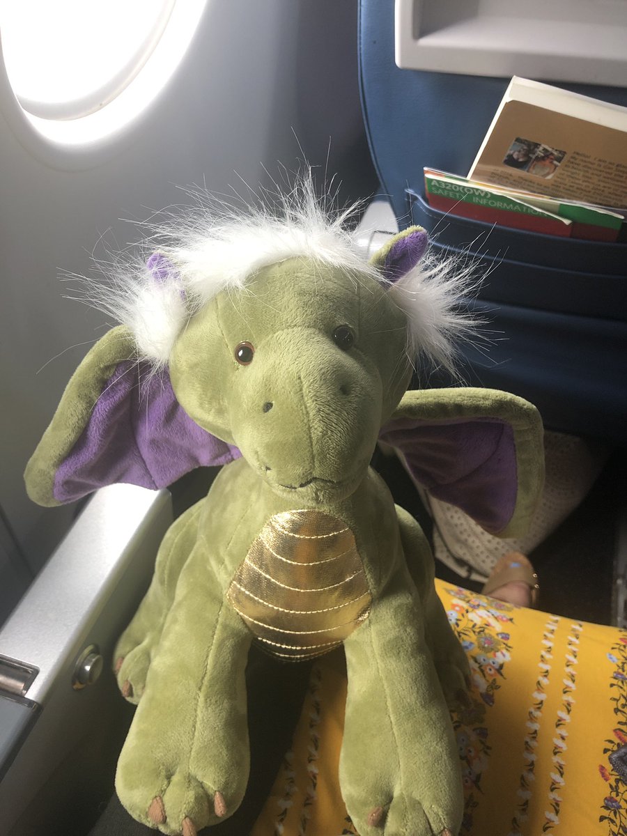 cwilliamsark's tweet photo. Gus is on the road again—headed to Dallas! Momentous Academy, here we come! #tcrwp #unitsofstudyinphonics #staffdeveloperlife https://t.co/kTmlz4CFUY