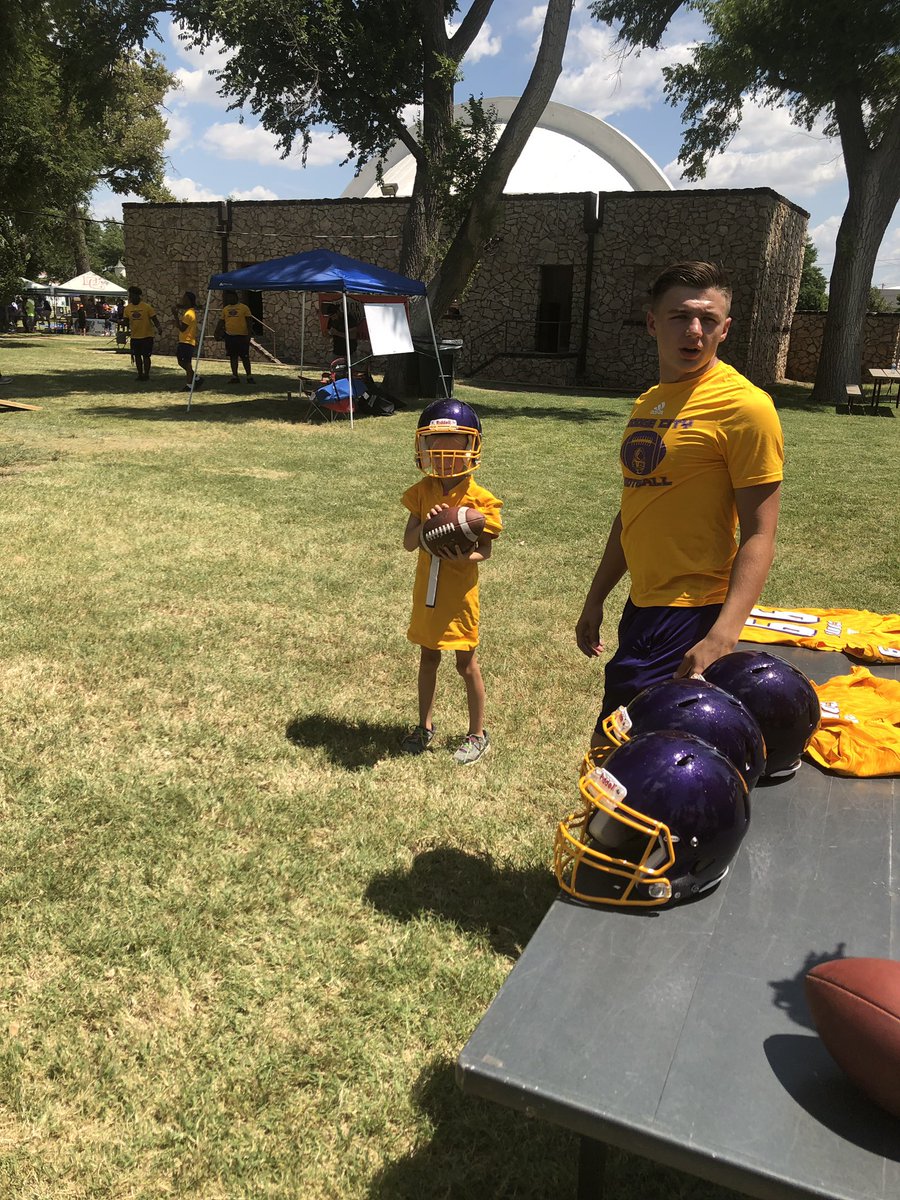 GoConqs's tweet photo. #FutureConq https://t.co/KTEjgrddtn