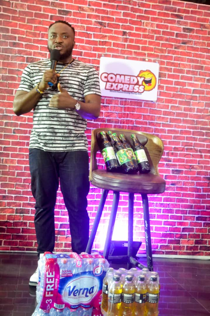 dkbghana's tweet image. Kmonsi bitters! 
Verna water! 
RushEnergy drink!

Choose your choice! 👏 😂 

#ComedyExpress
#ShattayYonceEdition