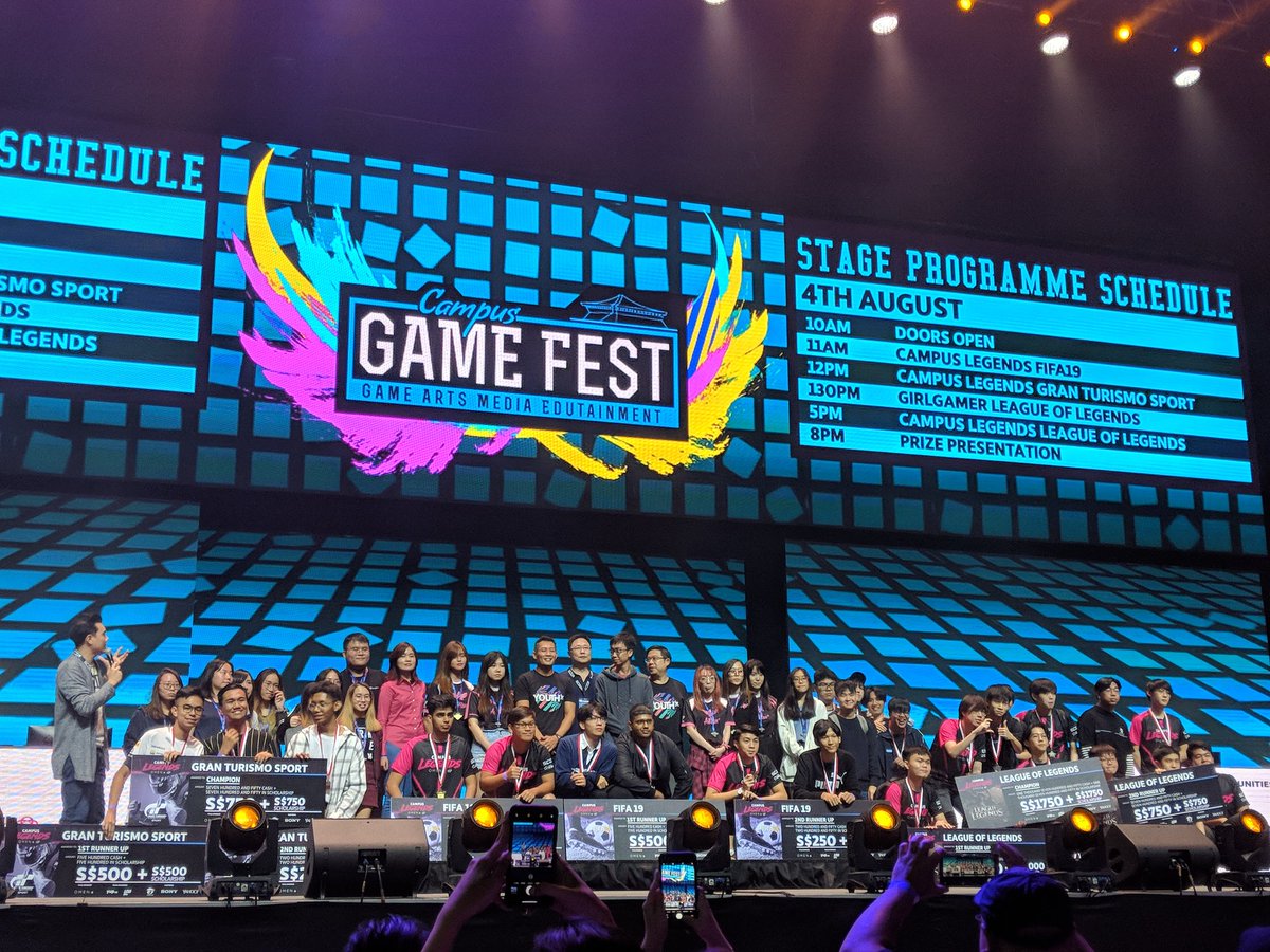 Reirachuu's tweet photo. Went for @campusgamefest at the SG Indoor Stadium and somehow got tagged in to cast part of the Girl Gamers Final haha, I guess I can say I've casted where much bigger acts (like Ed Sheeran 😍) have been before me 😍 Also played in a mini TFT tourney &amp; did not end 8th!! 😌😊💪🏻 https://t.co/NyzpJ5f71a