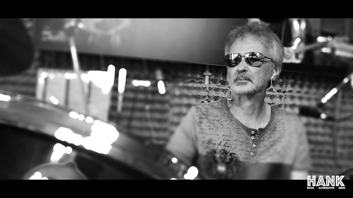 hank_vienna's tweet photo. On the set: Filming for our next music-video „Der Kandidat“ by HANK 🎬
Photo: Hans Huber on drums 🥁
Be sure to follow https://t.co/8ASUPQXsEE for more... 🙏
(c) Chris A. May, d3-design, HANK @CosmicAir77 @d3designAT @hank_vienna #chrisamay #d3sign #hankvienna
#drummer https://t.co/aQuw8Mo4yN