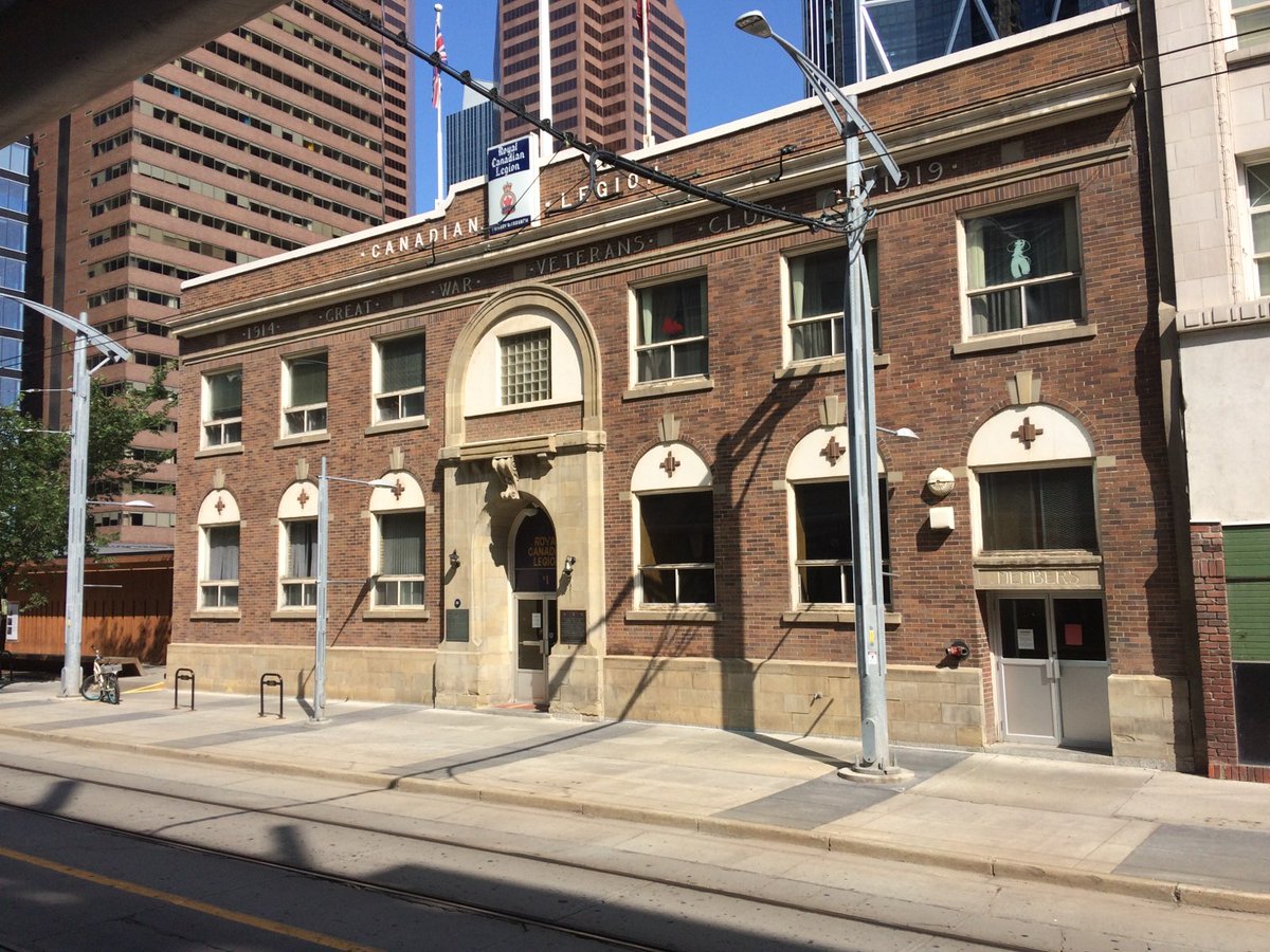 ChinookCHS's tweet photo. Great talk and walking tour this morning with @JamesDavidge, sharing the story of the 1932 founding of the Cooperative Commonwealth Federation, #Canada's first party dedicated to the social needs of farmers and workers. #HistoricCalgaryWeek #HCWYYC https://t.co/0S4EEo0tm0