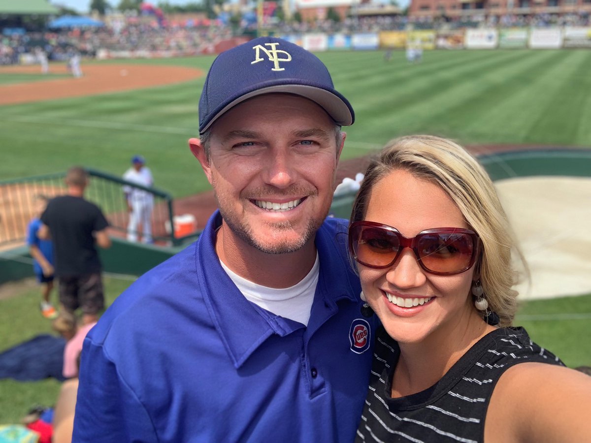 #SundayFunday at the @SouthBendCubs with @ClintonReports & crew. @benzobrist18 is playing 2nd base today, y’all! ⚾️🙌🏻⚾️