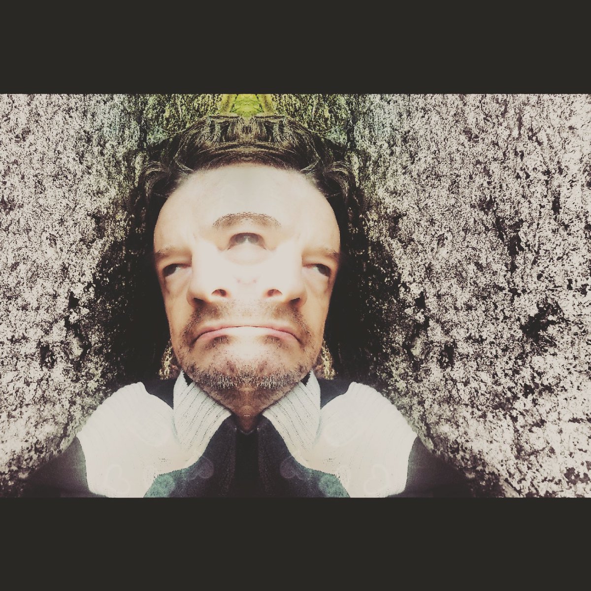MarkoMMarkoM's tweet photo. #CanUsee #CanUFeel your #InnerWarrior  #YouRsobeautiful #Marko-M #WiederZűruck #InnererKrieger #schuld #IchHabDingeGesehen #Gesegnet #AndISayGodBlessYou #GodBlessYou #Atmosphere #Atmosphäre #SoundCloud #YouTube #AnswerMe #Version2.0 https://t.co/wwm7T0SnrB
