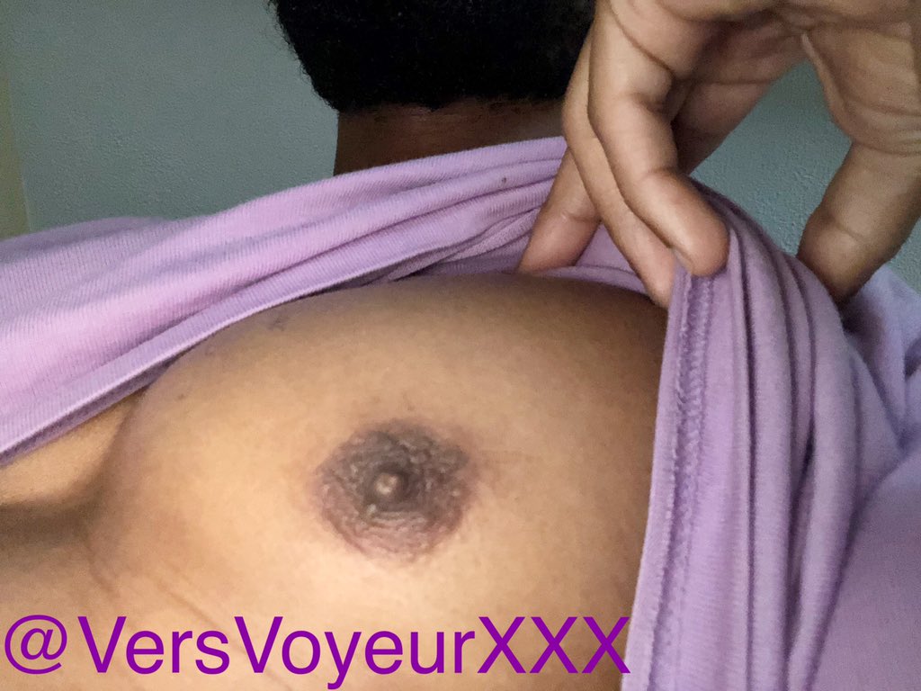 VersVoyeurXXX's tweet photo. Iโve got 2 scenarios:
V1: You #straddleme, #sitonmylap, and #feedme your #tits. I finish by cumming on your tits, marking my territory.
V2: I #straddle your lap and #feedyou my #nips for like 2 hours.
Which version do you prefer ? #DCFreaks #DMVFreaks.
TY @belasco1 https://t.co/ekpYpJ9Y8T