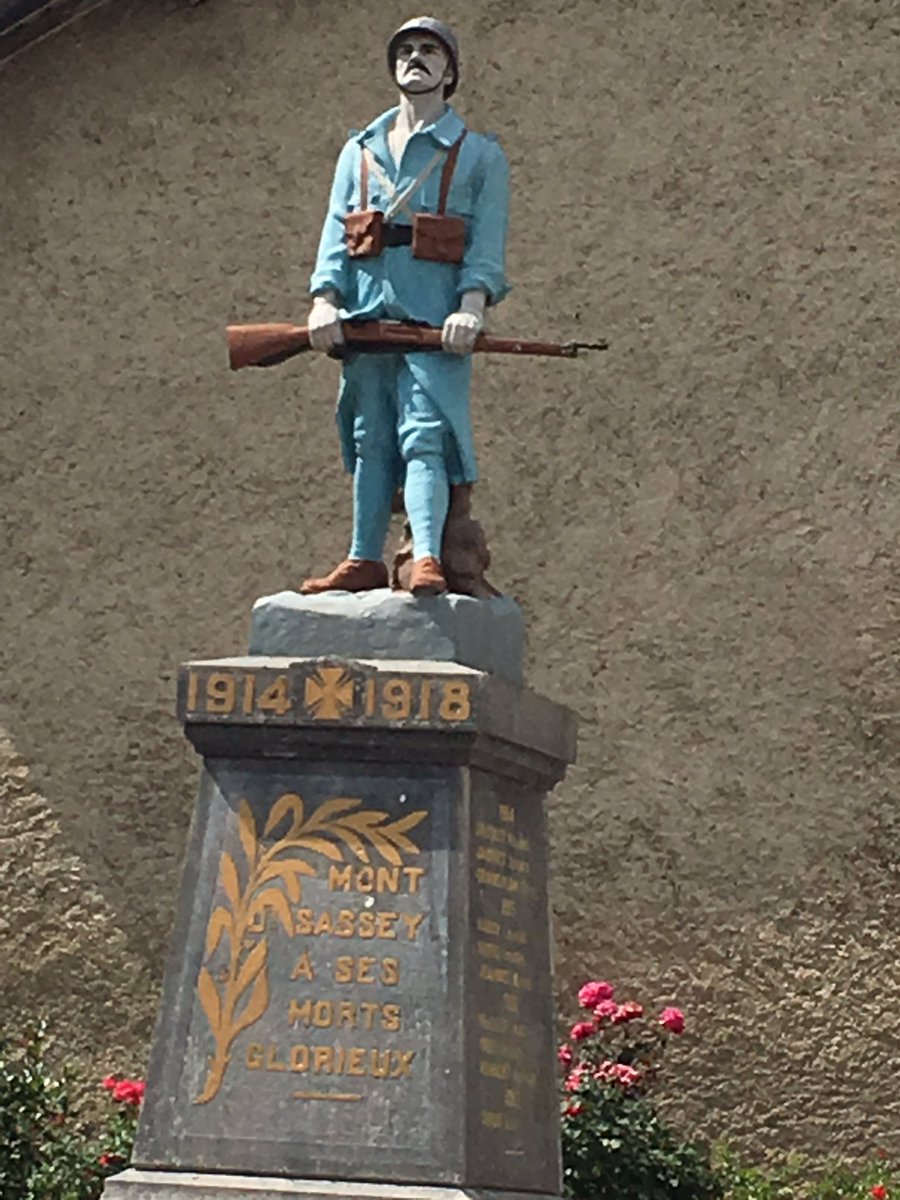 Stoofk's tweet photo. De #columbus van @WimLybaert @een achterna met de #vascovan ! Vrijdag vertrokken @StadMortsel en ongelooflijk mooie dingen gezien en mensen ontmoet :-) https://t.co/RLILY1TQI8