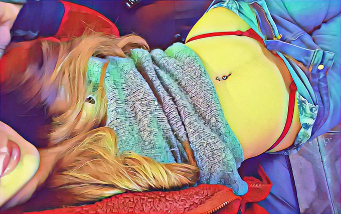 T&iacute;tulo para esta foto?? 📸 😈 https://t.co/5HIsH7lMYl<a href="/tag/humpday"class="tags"><span>#humpday</span></a><a href="/tag/bootygirl"class="tags"><span>#bootygirl</span></a>