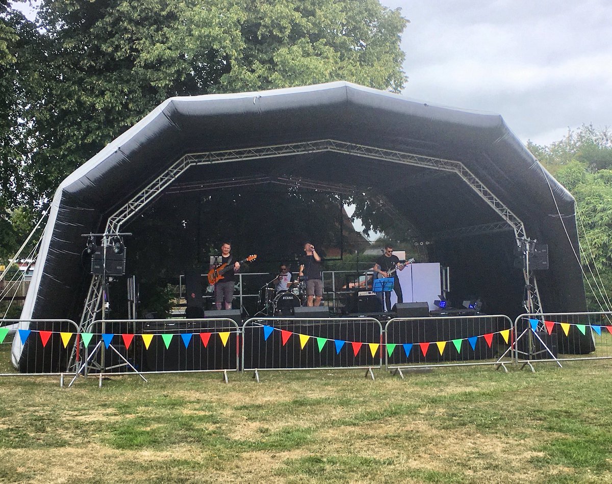 Good afternoon with the band at #langlytavernfestival #livemusic #coversband #weddingband