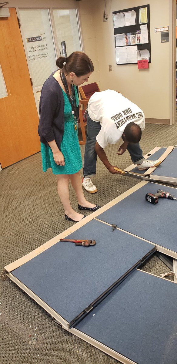 DosesofDula's tweet photo. Stay tuned for changes to our front office reception area! #sprucingup #WeareLigon @ligonmiddle1 @LigonPTA https://t.co/R6H9xneVg4