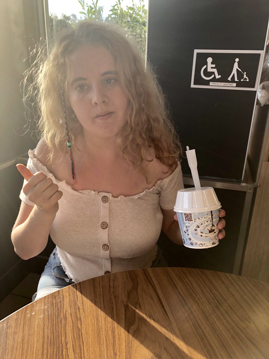 McFlurry time what’s your fav McFlurry? Xxx