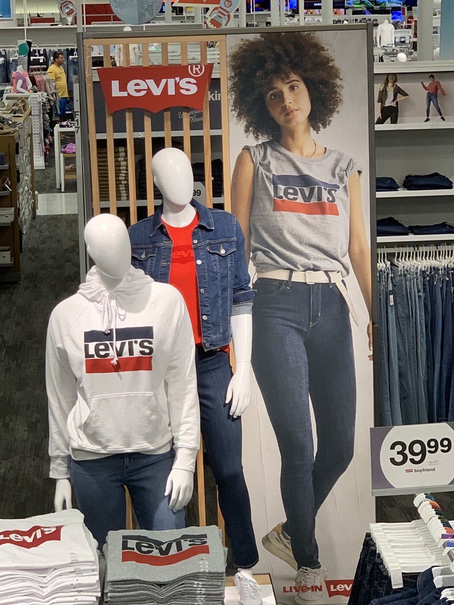 arys_20's tweet photo. Levi’s set! Shoutout to my Style team! Flawless execution 🙌🏻💕.. #T0324 #Vmteam #styleteam #levi’s #levi’sattarget @ColonJosian @barajas_rj @AmberHafron https://t.co/rugVkP660v