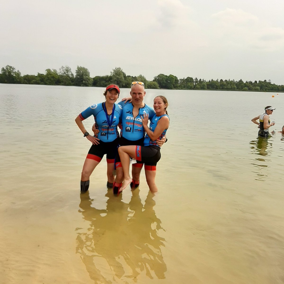 Tanya Lewis tweet media