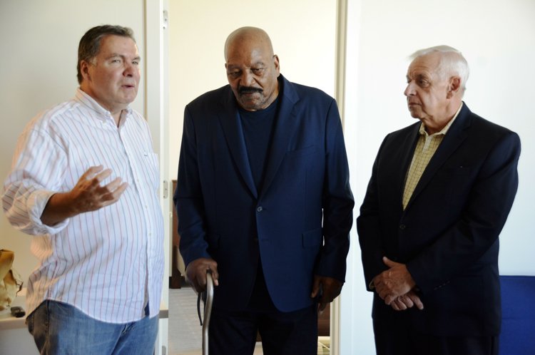 MDPitmanJournal's tweet photo. Got to meet @JimBrownNFL32 today for the Work+ program coming to @HamiltonOh by way of the @MiamiRegionals, and Brown’s Amer-I-Can program is now a partner. https://t.co/D9L7Kgtrf9