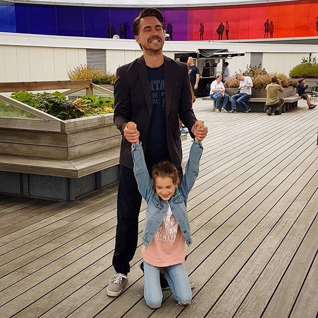 kevinthedane's tweet photo. I trip to #Aros Art Museum today, with this heavy little peanut and her mum. 😊 That marks the end of the summer vacation. https://t.co/EyY3gvgeZJ https://t.co/pfHVGH7ePQ