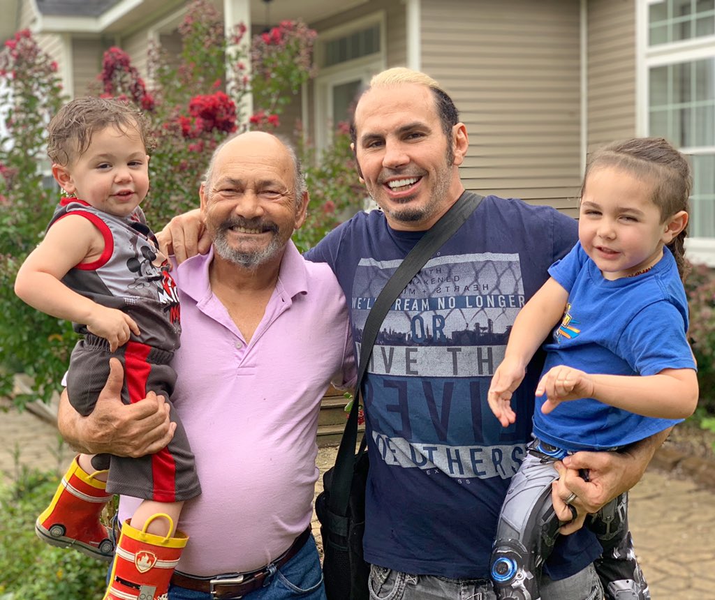 MATTHARDYBRAND's tweet photo. Happy Day of Birth to an EXTRAORDINARY individual, the LOYAL #SenorBenjamin! https://t.co/Jj7z8knmj2