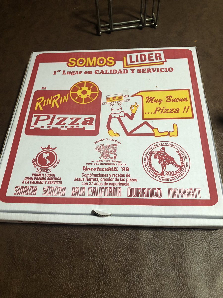 ¿Quien está de acuerdo en que está es la mejor Pizza de Mazatlán?