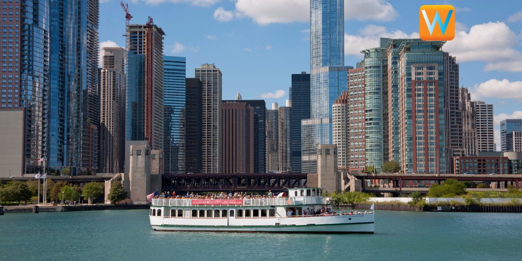 knowhattodo's tweet photo. Something incredibly cool that you can do almost any time of the year is the Chicago Architecture River Cruise. A great way to spend a day out on the water, and check out some great architectural history! https://t.co/osS0jwKvsj