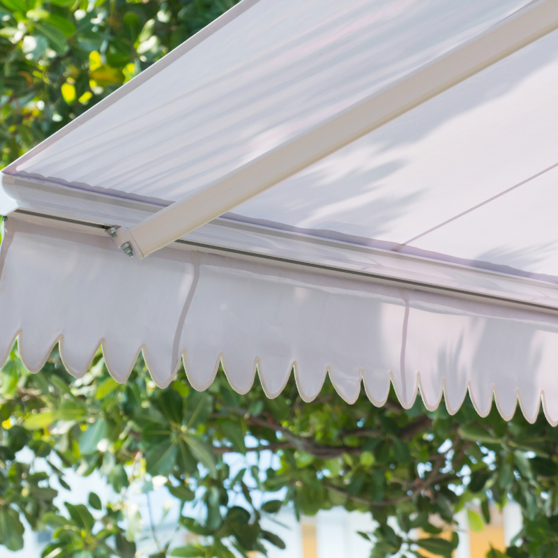 ecco911's tweet photo. Its cooler under here 😊 #awnings #shades #pergola #acrylicroofing #sunrooms #decks #railings https://t.co/yXwb7xERbw