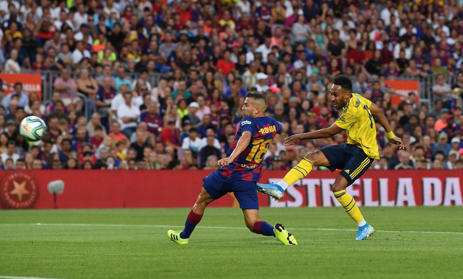 Acción del partido (Foto: Arsenal).