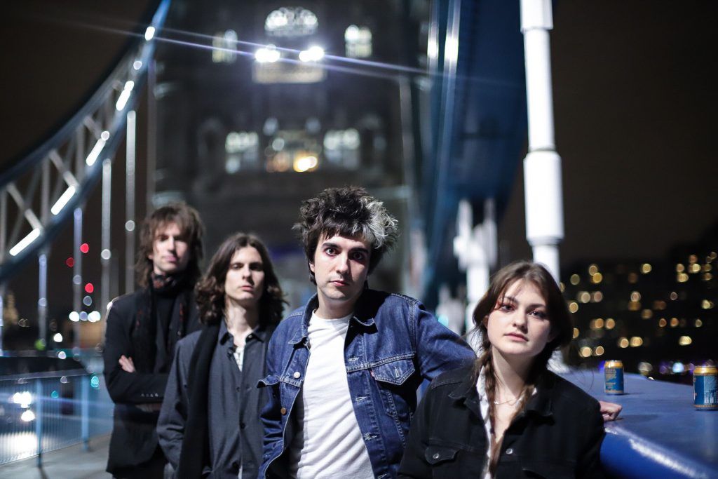 ⭐️RGM EXCLUSIVE VIDEO PREMIER⭐️

<a href="/garageflowerss/">The Garage Flowers</a> - RED HOT MILITARY AUDITION

Disillusioned with the music scene in their hometown, they threw their guitars into the back of a Peugeot 206 and drove to London.

rgm.press/exclusive%e2%8…