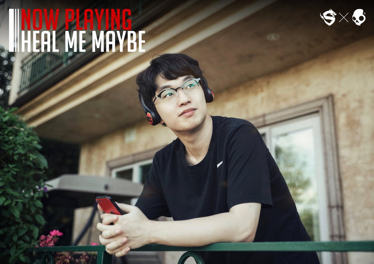 ShanghaiDragons's tweet photo. 🎧GIVEAWAY #3🎧

Halfway through our giveaways 👀! Another set of @skullcandy SHD Bluetooth headphones is up for grabs~

To enter, Like, RT, and Comment below with a message for @CoMa_OW!

Ends tomorrow, 8/5 @ 12pm PT.
Int’l fans OK! #ShanghaiDragons https://t.co/BX32QEuPDG