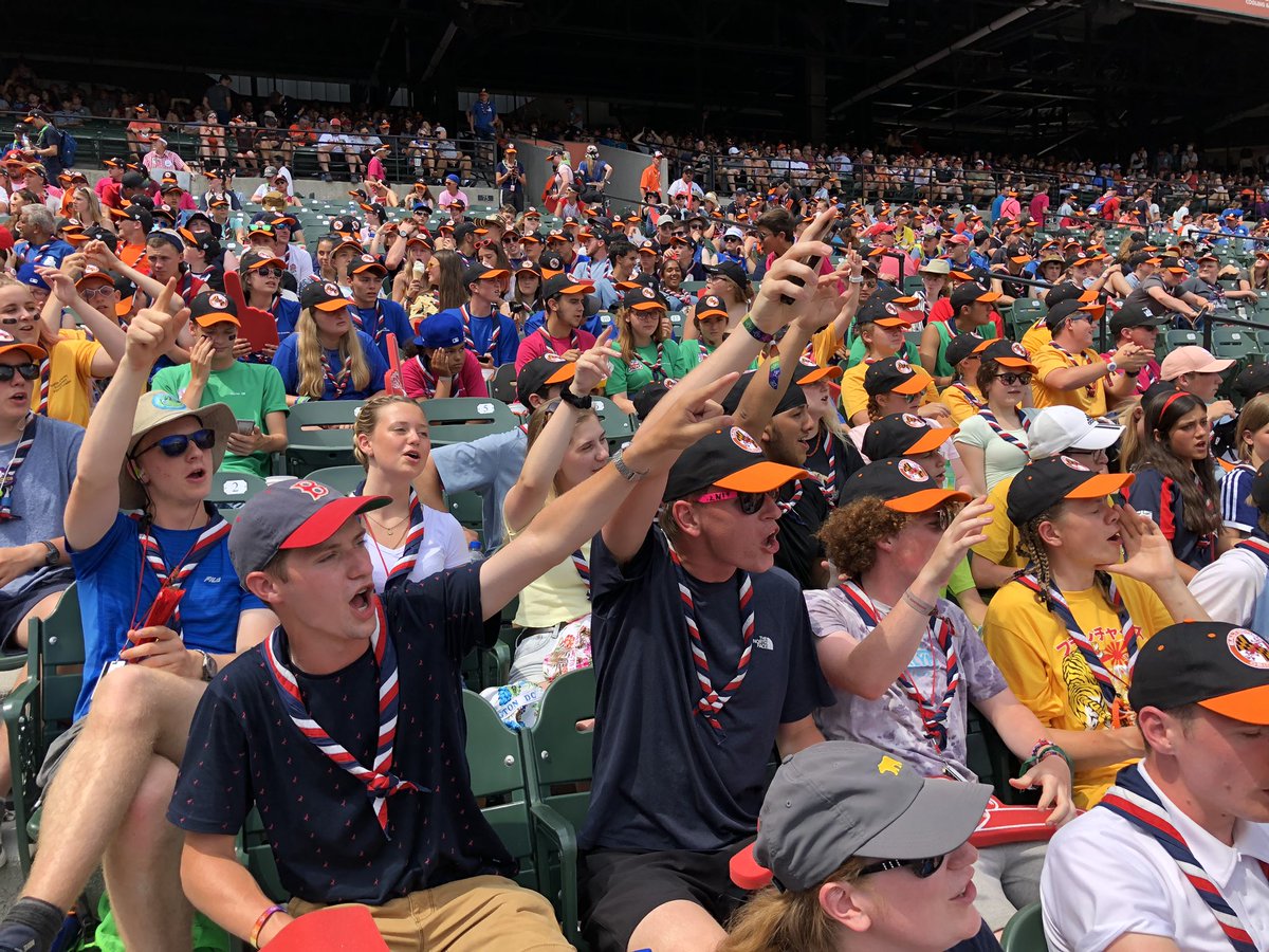 UKContingent's tweet image. Young people told us they wanted to experience the American sport culture, so that’s what we did! Incredible afternoon at @Orioles! 
#YouthShaped #UK24WSJ