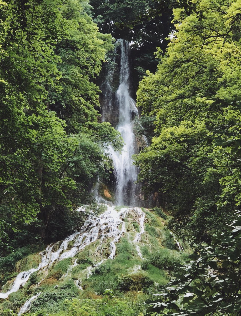 blackdotsws's tweet photo. Wieso hab ich eigentlich so lange gebraucht, bis ich es mal zu den Bad Uracher Wasserfällen geschafft hab?! 😍🧜🏻‍♀️ #schwäbischealb #visitbawu https://t.co/aEk5YFeO3s