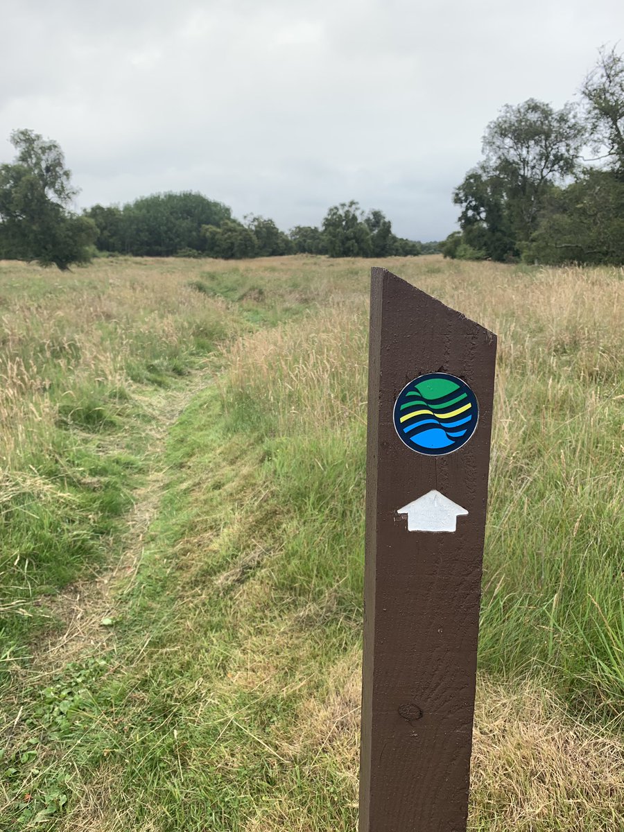 physiojen13's tweet photo. #AHPsActive today - Marathon Training. 16.6 miles along the #FifeCoastalPath - so warm but a lovely run! #loveactivity #physiotherapy #TeamWARC https://t.co/1CZeJicRXs