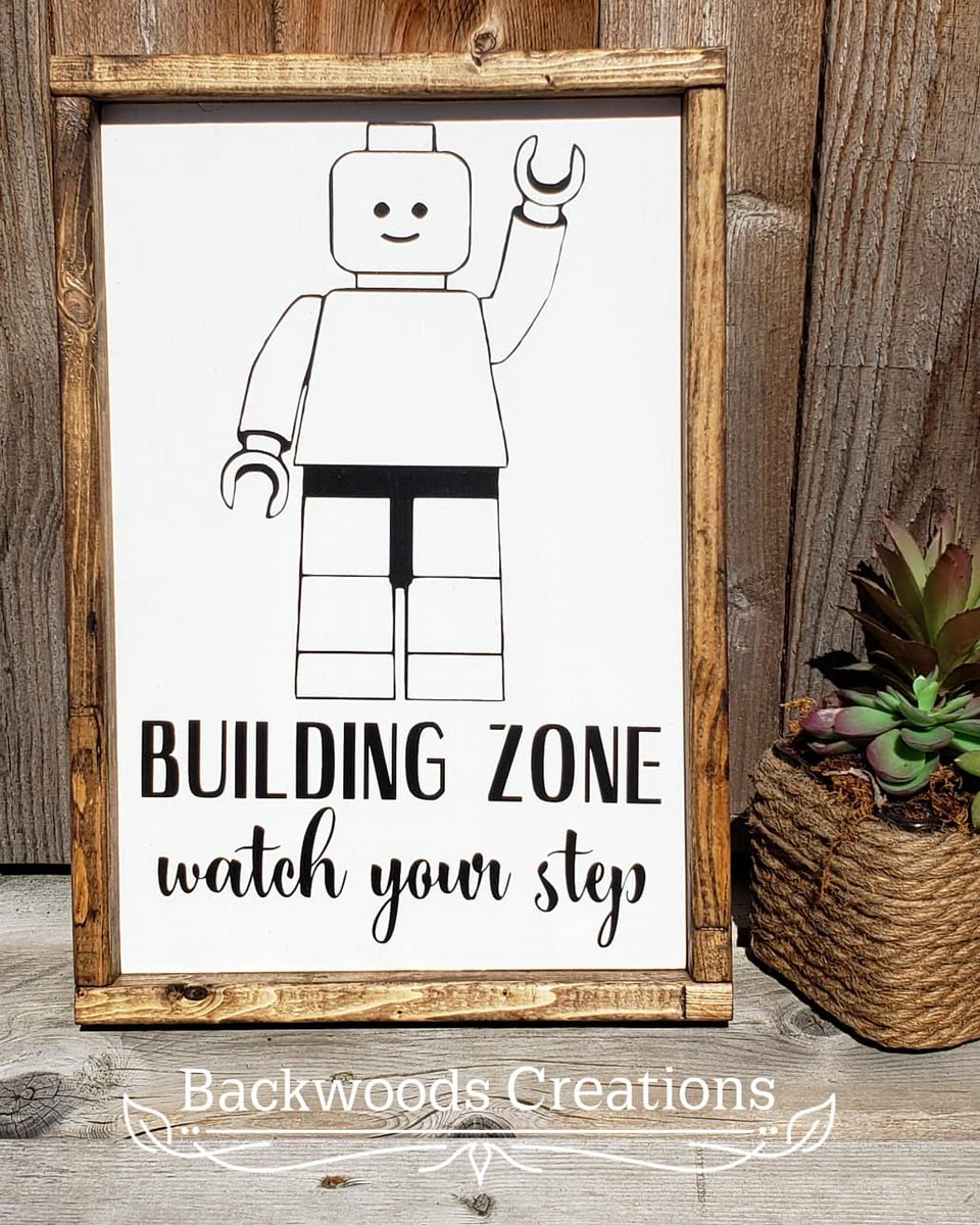 BackwoodsCreate's tweet photo. I hope everyone is enjoying their long weekend!  Here's one of my lego themed playroom signs. ❤
#wood #woodsign #woodsigns #rustic #rusticsign #homedecor #farmhousesign #lego #playroom #playroomsign #toyroomsign #toyroom #madeincanada #legosign #watchyourstep #legobuildingzone https://t.co/goRk14kk5p