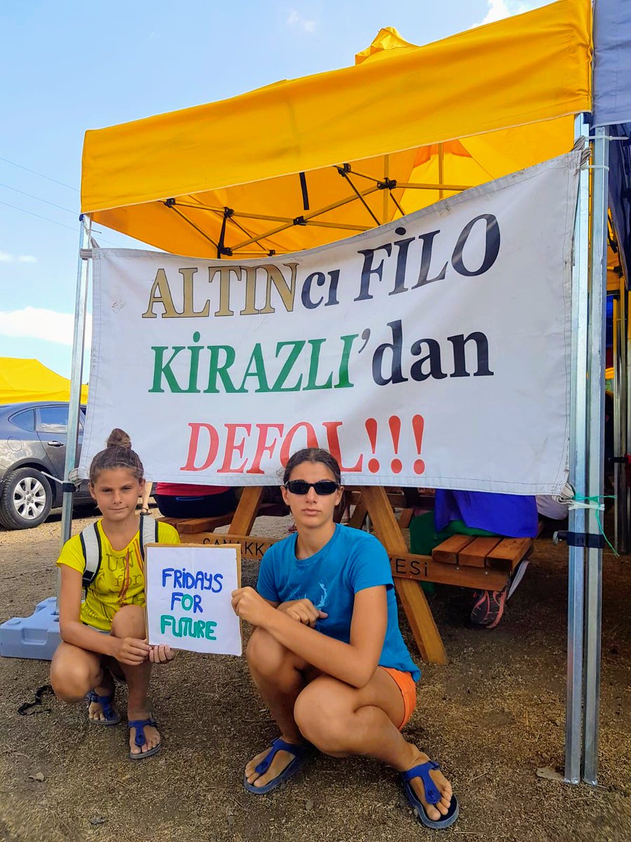 EdmanEge's tweet photo. ALTINCI FİLO KİRAZLI'DAN DEFOL! 🌳✌️
#KazdağlarıHepimizin #KazdaglarinaDokunma #KazdağlarıBizim #kazdağlarıbiziz #FridaysForFuture #climatestrike #schoolstrike4climate #İklimİçinOkulGrevi #GretaThunberg #ClimateCrisis #ClimateJustice #extantion #ClimateBreakdown https://t.co/vOhtfdfrTC