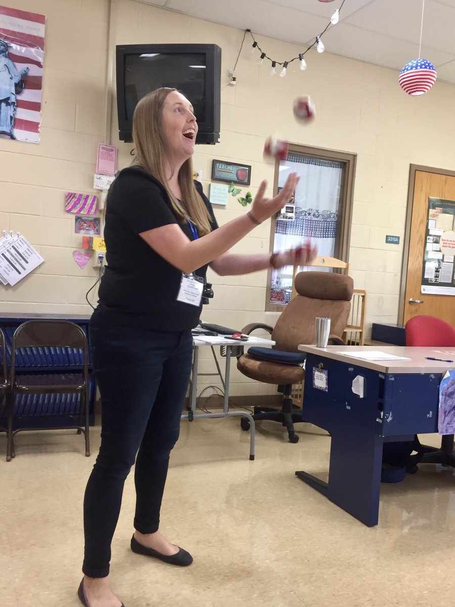 entertainingedu's tweet photo. LOVED being able to juggle, speak and meet so many people on Thursday &amp; Friday @HighAIMSNetwork #HA2019 - a great way to kick off a new school year! Thanks to @LorindaOttaway &amp; @LoriWegman for being great co-presenters, too! https://t.co/nwxveVLYKE