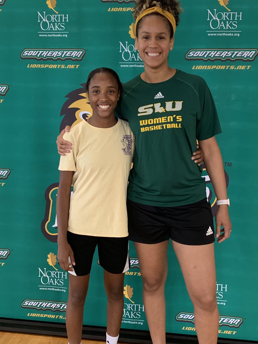 Coach Rena Reed-Pierre tweet media
