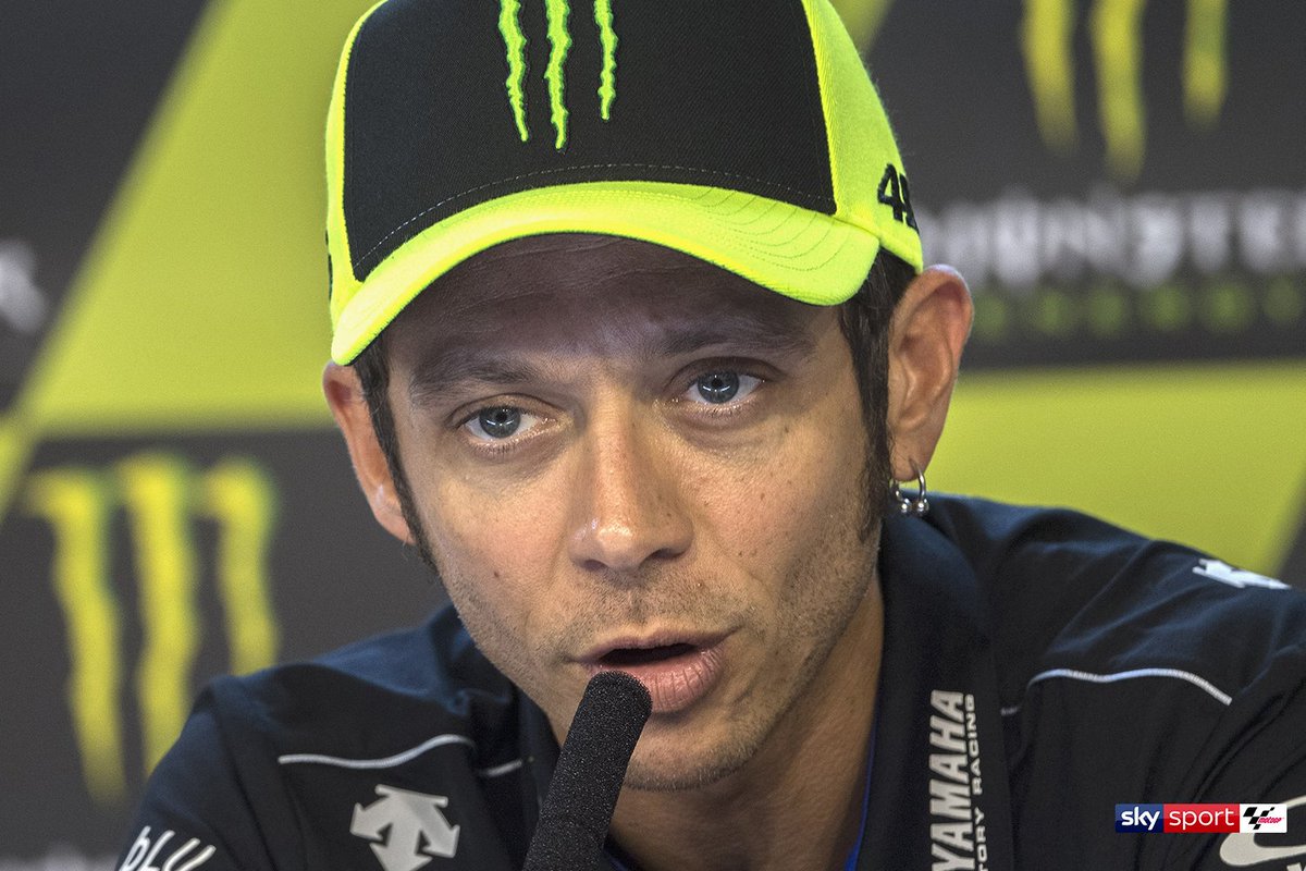 SkySportMotoGP's tweet photo. 🗣 “La Yamaha deve lavorare duramente”
➡ https://t.co/sGtdVWeiT1
❌ @ValeYellow46 descrive i problemi della M1
🆕 E domani prova il nuovo motore nei test 
#CzechGP #SkyMotori #MotoGP #BrnOut https://t.co/wDXjVnSes2