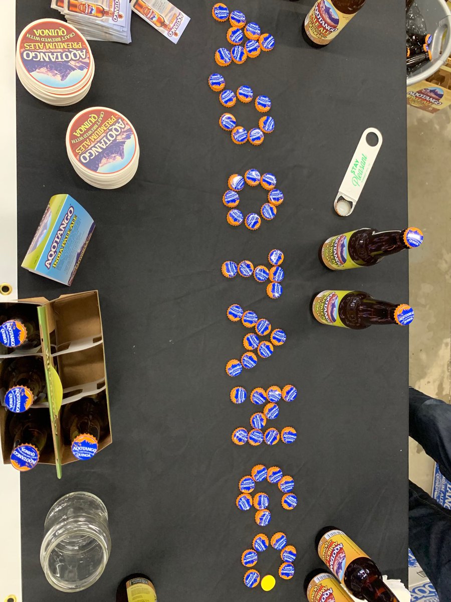 Aqotango's tweet photo. Best way to spell Aqotango is with empty bottle caps👍 https://t.co/LXTmLuOSOz