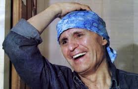 "Votar al Peronísmo es un voto cantado, porque uno vota con una sonrisa." Leonardo Favio