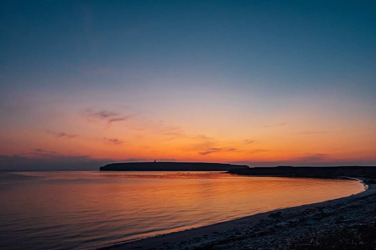 Scottvsphoto's tweet photo. Beautiful sunset last night over Orkney. Looking out to the Brough of Birsay.
Fujifilm XT-2 &amp; 16mm 1.4
Prints available on my website, link in bio
#VisitScotland #Scotland #sunset #Orkney #visitorkney #NiSi #vanguarduk  #fujifilm_xseries #fujifilm #repostmyfujifilm #scotspirit https://t.co/kJp3kWqvg5