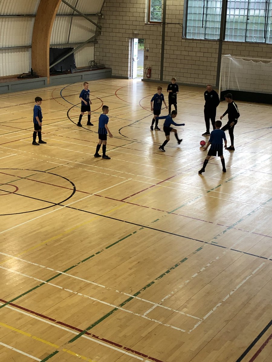 What a weekend of ⚽️⚽️. Proud of these boys and the desire they have finished off with an excellent night of Futsal after a hard 2 days of tournaments.<a href="/JogaFutsalAcad/">Joga Futsal Academy</a>