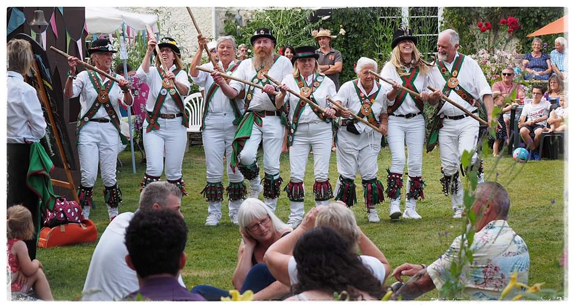 DrTurbervilles's tweet photo. St Mary's Huish Episcopi Church Fête - photos by Keith Padden 👏
#somerset #morris #morrisdancing #music #dance #church #churchfete #huishepiscopi #stmaryschurch #somersetlevels https://t.co/biEAYgK1OX