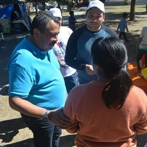 Visitamos la Feria Regional en B° La Loma y dialogamos con sus comerciantes quienes nos comentaron sobre los constantes hechos de inseguridad en la zona. Necesitamos políticas para brindar seguridad y tranquilidad a la gente.
ROMERO - IBARRA
#Salta #Elecciones2019
