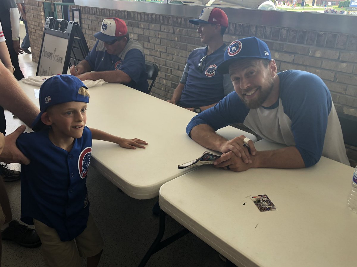 jordan_molnar's tweet image. ✔️ another @Cubs off Luke’s list. Thank you @benzobrist18 for being incredibly kind. Luke said it best, WELCOME BACK BEN! ❤️⚾️💙🐻 #lfjm #chicagocubs #welcomebackben #zobrist #zorilla  @ Four Winds Field