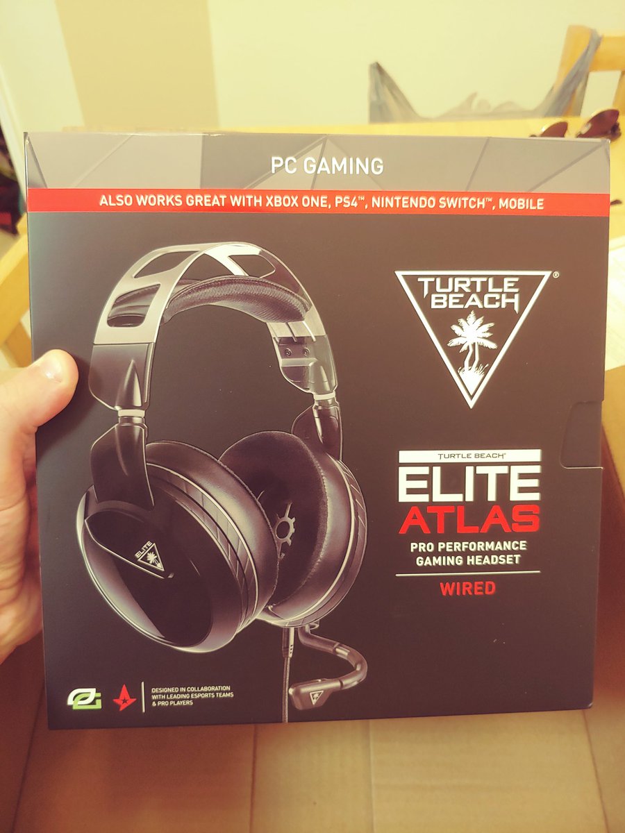 ActualLoco's tweet photo. The #Logitech G340s had decent sound but my mic always sounded shot. Upgraded to these. I've had a set of @TurtleBeach for almost a decade, still going, so excited to work with the #EliteAtlas line! #turtlebeach #headphones #streaming #streamgear #newgearwhodis #thestreamdream https://t.co/2PoprnS6Dk