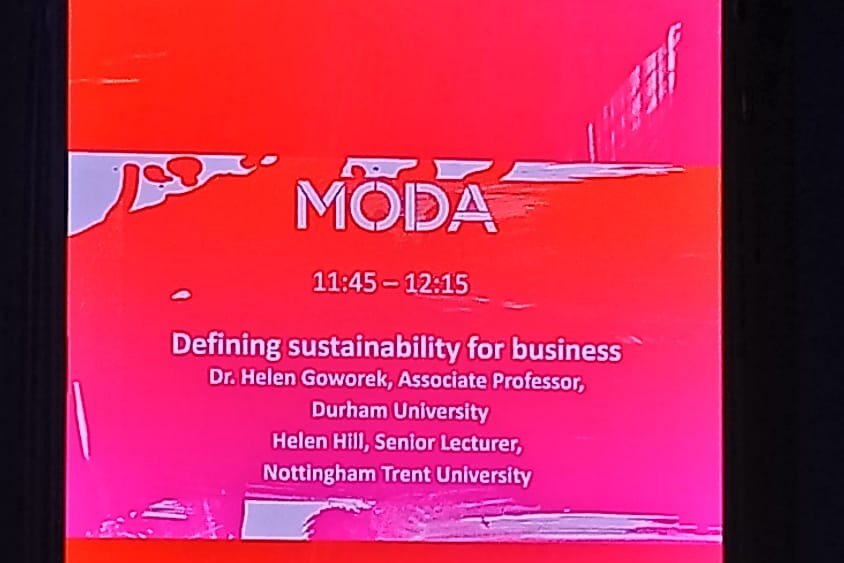 Creativemktng1's tweet photo. I had a fab day at the Moda exhibition in Birmingham today, presenting with Helen Hill and seeing new products for 2020. #ModaSS20 https://t.co/r24fIBAmRR