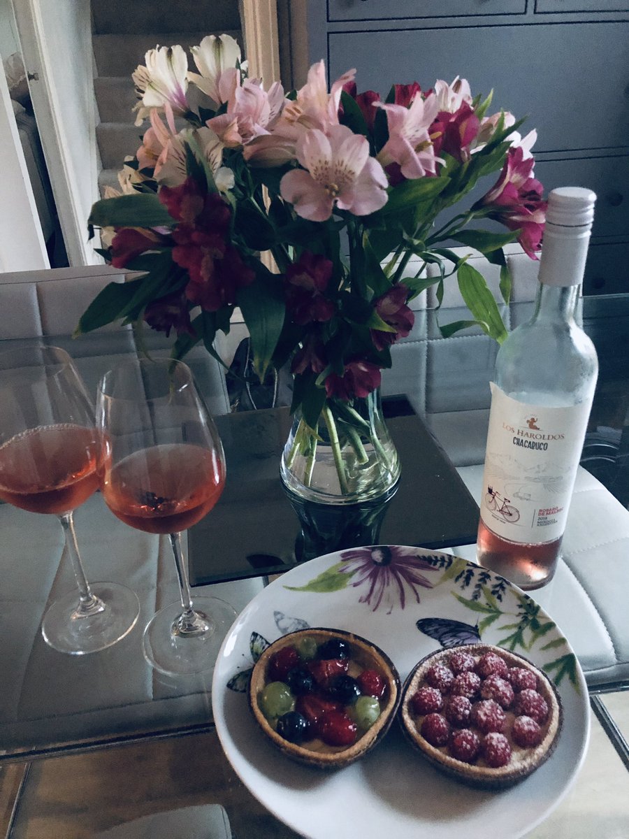 This Malbec Rose is delicious and extremely versatile when it comes to food. We love it with platters of olives, Manchego cheese and Serrano ham, Feta and Watermelon salad, but equally it is delicious with fruit driven desserts such as fruit tarts. Only £9.95 a bottle #treattime