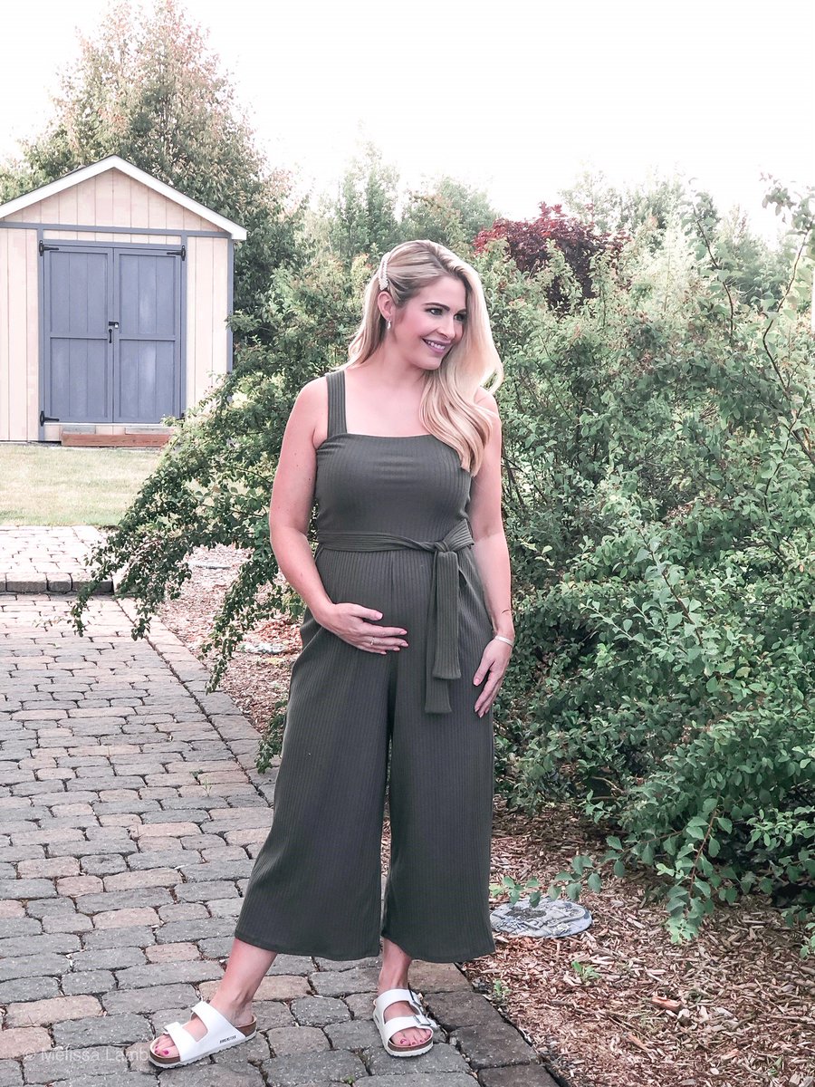 StLaurentCentre's tweet image. A jumpsuit is one of the most versatile pieces you can have in your wardrobe. Check out @melissalambtv sporting both business casual and pregnancy chic!

Floral jumpsuit from @LeChateauStyle and knit jumpsuit from @AEO. #STLSummer