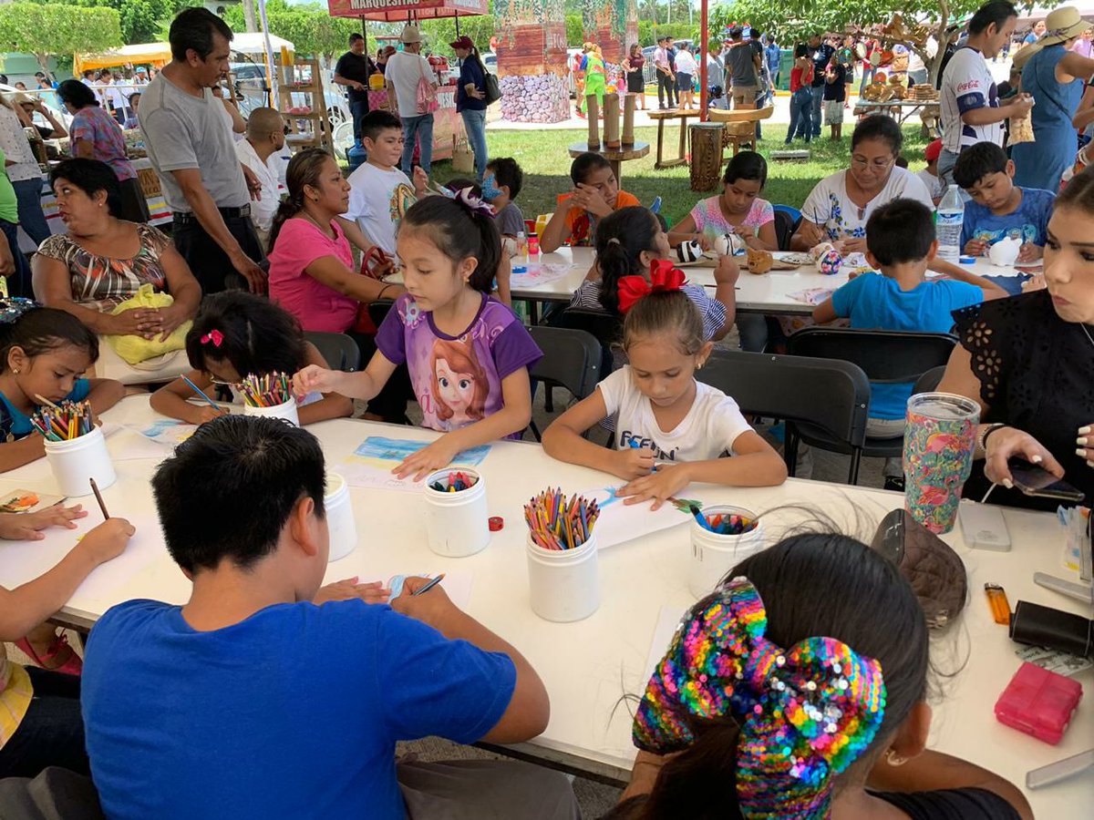 Turismo_Tabasco's tweet photo. 🖍🖌¿Y tu ya participaste?🖍🖌
Nuestros 👦🏼👧🏻niños y niñas que visitan el Festival del @QuesoTabasco 🧀 participan demostrando su creatividad en el Concurso de Dibujo Infantil "Ríos Mayas".
#QsoFest #SomosLaGeneraciónQ #Quessenials #ÁrmalaEnTeno https://t.co/0zCk9ZlfKd